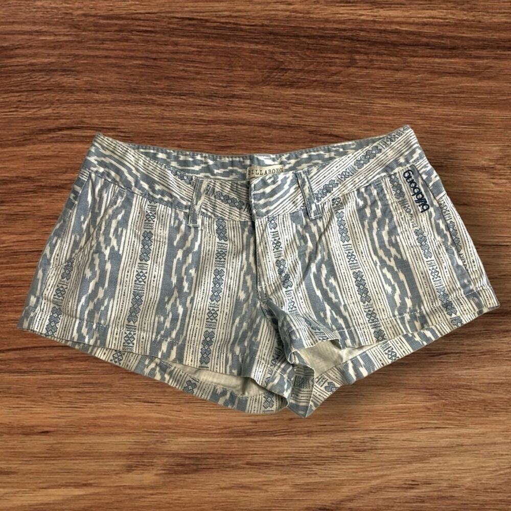 Billabong Women’s Tribal Print Shorts Size 1 Blue White Y2K Festival